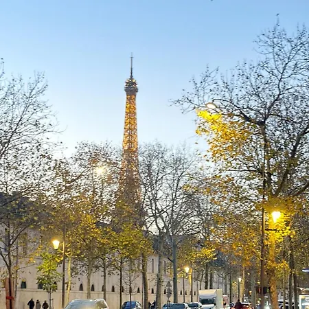 2 Or 4 People Eiffel Tower And Invalides Apartman Párizs