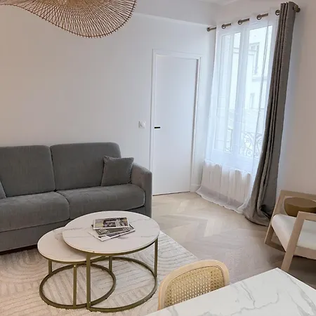 2 Or 4 People Eiffel Tower And Invalides Apartman